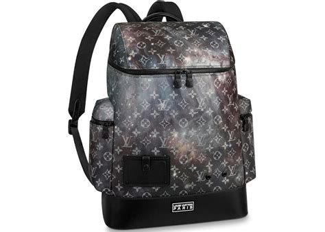 louis vuitton rucksack bunt|louis vuitton black rucksack.